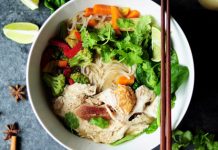 5 quán bún phở ú ụ thịt giá rẻ 20k ở Xuân Thuỷ Cầu Giấy 5-quan-bun-pho-u-u-thit-gia-re-20k-o-xuan-thuy-cau-giay-khong-phai-ai-cung-biet
